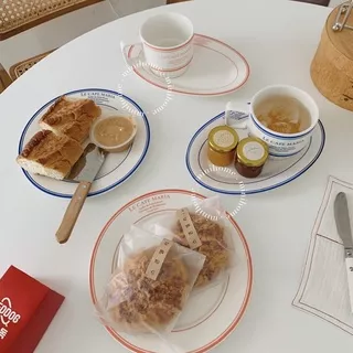 LE CAFE Plate Glass Piring Oval Gelas Aesthetic Korean Homecafe Minimalis Cangkir Kopi Teh Mug Susu Pajangan Prop Foto Dekorasi Alat Makan Food Blogger Tulisan Toast Piring Oval Bulat Vintage Retro Set Alat Makan Polos Unik High Quality French Wording