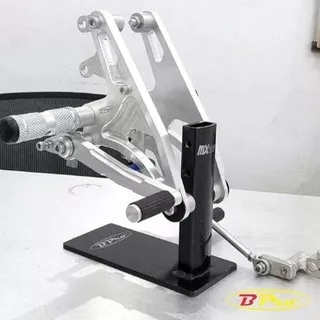 FOOTSTEP FOOT STEP UNDERBONE UNDER BONE UNDERBOND UNDERBON MXKING MX KING 150 PIJAKAN KAKI SILVER NEW DESIGN MODEL ORI ORIGINAL BPRO ASLI JAMINAN ORIGINAL BPRO PARTS