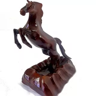 Asbak Kayu Jati Ukir Pahat Model Miniatur Kuda Elegan