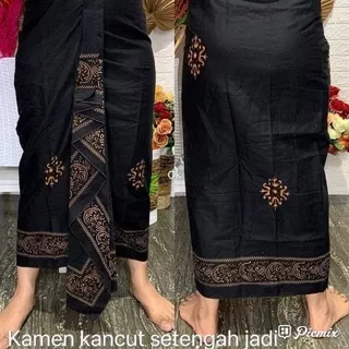 KAMEN BALI KANCUT SETENGAH JADI KAMEN BATIK KANCUT DEWASA PAKAIAN ADAT BALI KAMEN COWOK BUSANA PRIA BALI