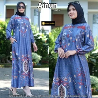 {} Dress Maxi Bermotif Resleting Depan AINUN