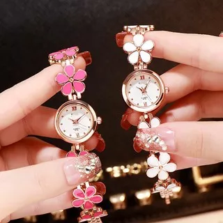 Fashion Ladies Small Fresh Daisy Ladies Bracelet Watch Quartz Watch Enam Bunga Kecil Rose Gold W172