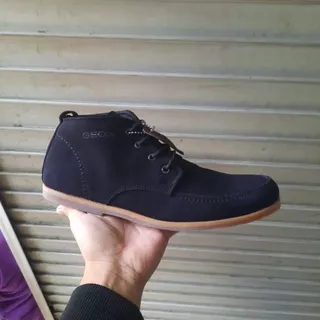 Sepatu geox kerja cowok