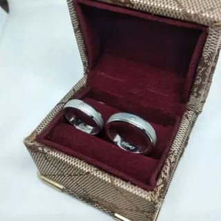 cincin kawin couple mewah berlian emas putih 400 & silver palladium free memo