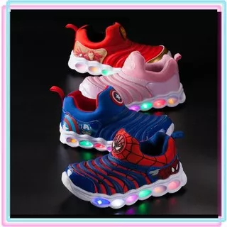 Sepatu anak LED unisex superhero spiderman / ironman / captain / karakter sofia cantik