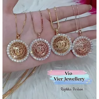 Kalung Liontin (Vier) Replika Berlian Lapis Emas (Diamond)