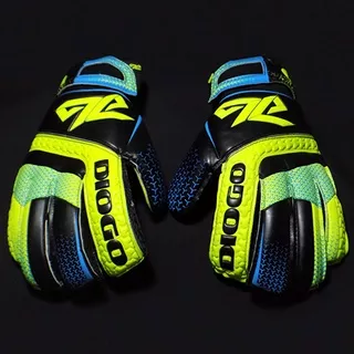 Sarung Tangan Kiper Diego Monza Black Yellow