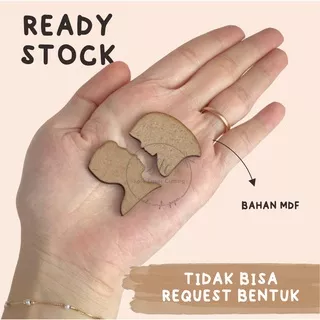 siluet couple muslim 3,3cm mdf chipboard hiasan mahar / scrabbook ukiran kayu siluet sepasang musim islamic hiasan dekorasi pigura mahar frame seserahan figura mahar pernikahan hantaran mas kawin lamaran hadiah gift anniversary pengantin berhijab kayu