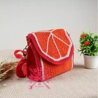 Ussy by Nuzula Tas Rajut Selempang / Sling Bag Cantik Unik Handmade - Shiny Orange