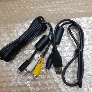 Kabel data usb dan kabel video audio kamera digital sony W810 W830