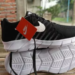 Sepatu NIKE ORI IMPORT