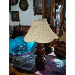 lampu duduk lampu hias lampu tidur dari kayu jati