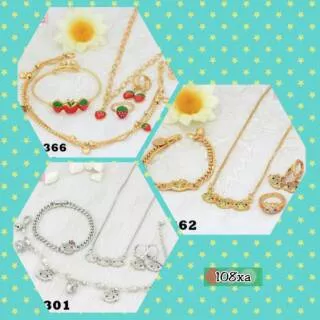 Set perhiasan xuping anak strawberry/ hello kitty hk silver/ hello kitty gold xa 108