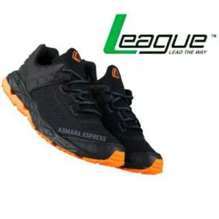 League Original Hunter LA Sepatu Lari - Nine Iron Total Black Orange