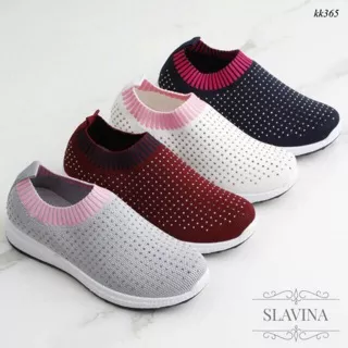 SLAVINA SLOP GREY/MAROON/WHITE/NAVY AXELINE