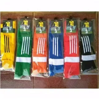 kaos kaki futsal