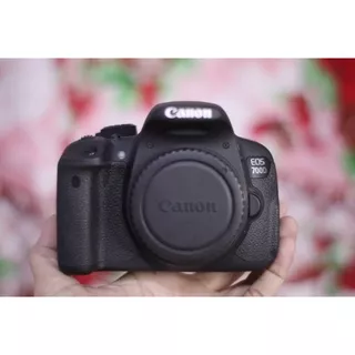 CANON EOS 700D BODY AJA LIKE NEW