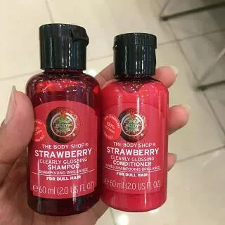 The Body Shop Paket Shampo Conditioner Strawberry