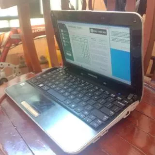 Notebook Samsung second murah netbook bekas 10 Intel atom bisa cod Surabaya Sidoarjo