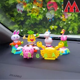 Boneka Pajangan Hiasan Kue Bobble Head Goyang Solar Dashboard Mobil Cake Topper Hewan Nanas