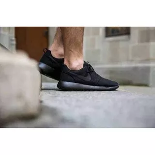 Sepatu Casual Kets Sekolah Nike Rosherun Full Hitam Black Cewe Cowo - Hitam, 36 | Sneakers Keren