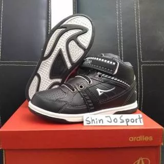 SEPATU SEKOLAH VELCRO ARDILES ORIGINAL HITAM PUTIH GIGABYTE ANAK SD SMP LAKI 31 32 33 34 35 36 37 38