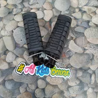 Injekan Footstep belakang f1zr / vega r / jupiter z / jupiter MX / Karet step belakang motor  yamaha