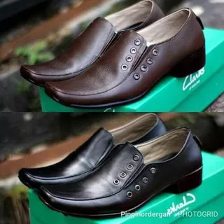 Termurah - Terlaris! Sepatu Clarks Pantofel Kulit Pria Sepatu Kerja Kantor Formal - Hitam, 39 -