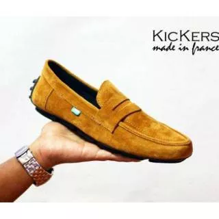 Sepatu slip on casual Kickers Simple slop Kulit suede Leather