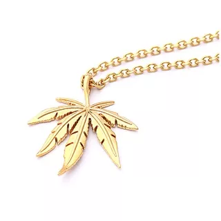 2021 new maple leaf necklace hip hop hiphop street hemp leaf pendant