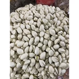 Kacang Pistachio PREMIUM Setengah Kiloan - Snack Pistacio 500 Gram