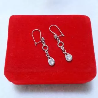 Anting tetes air perak silver 925.anting panjang dewasa