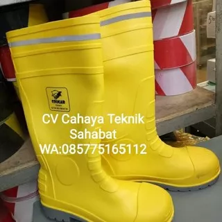 Cougar Rubber Boots with toe cap