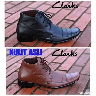 Sepatu Pantofel Pria Kerja Formal Clarks Pantofel England Kulit Asli Warna Coklat Dan Hitam