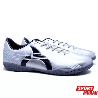 Sisa size 44 - SEPATU FUTSAL ORTUSEIGHT HORIZON IN SILVER/BLACK/WHITE 020239