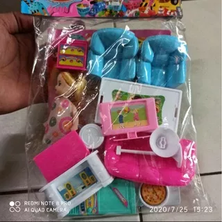 Mainan anak perempuan / Boneka Barbie / Berbie set furniture sofa meja dan tv FI558 / Barbie / maenan anak