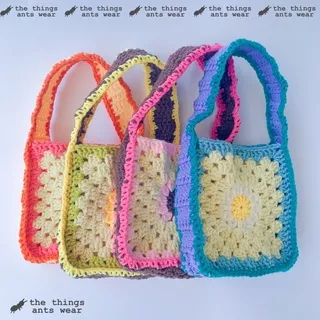 Flower Granny Square Crochet Handbag / Tas rajut bunga