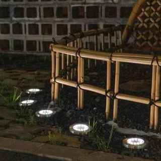 LED Solar Light Yard Garden Lights Outdoor Lamp/ Lampu Taman Portable Solar H241