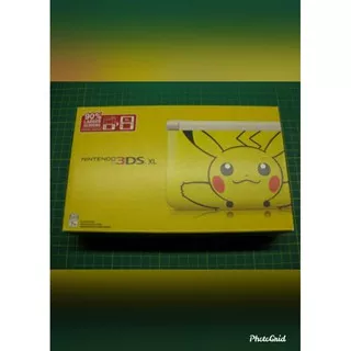 Nintendo 3DS XL Pikachu edition