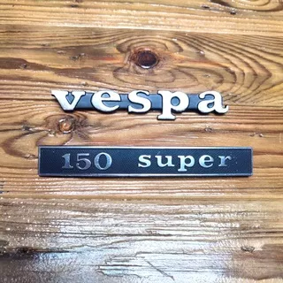 EMBLEM VESPA SUPER IMPORT DETAIL SET ATAU ECER