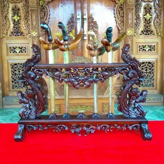 Jagrak Keris Dudukan Stand Motif Ukiran Naga Kayu Jati Isi 5 Istimewa