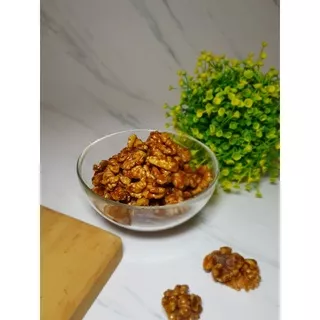 walnut madu / honey walnut 50g