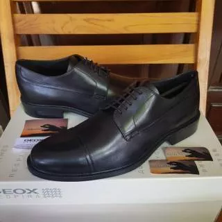 Sepatu Geox U Carnaby G Smooth Leather Black Original New