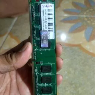 V-Gen ram ddr2 2gb pc-6400 baru