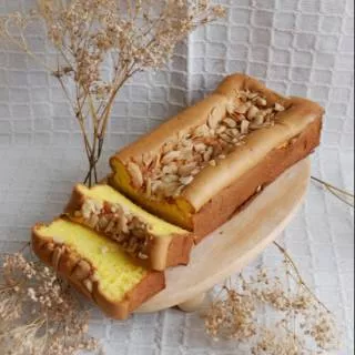 Spike Kenari & Spiku Almond asli Surabaya - Kue Lapis Surabaya Kenari Almond