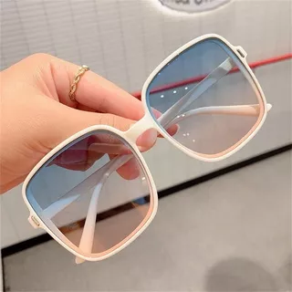AZ224 [COD?] Kacamata Hitam Bingkai Besar Wanita Gaya Korea Fashion street shooting big frame personality square sunglasses