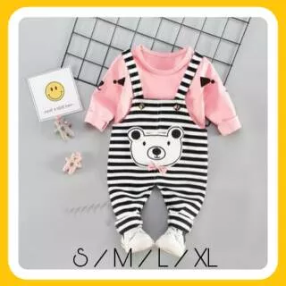 BAJU SETELAN ANAK IMPORT MODEL OVERALL GARIS-GARIS  SALUR HITAM PANDA KAOS LENGAN PANJANG PINK