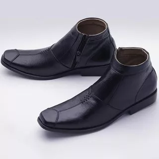 [BISA BAYAR DITEMPAT] Sepatu Boot Formal/ Boot Pantofel Pria KULIT model Kickers BOOTS01 - Hitam, 38