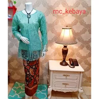 KEBAYA/KEBAYA MODERN/KEBAYA BALI/KEBAYA TERBARU 2020/SET BORKAT/KEBAYA BROKAT/KEMEJA BATIK COUPLE TANGAN PANJANG/SET BATIK COUPLE/SET TUNIK TULLE/SET KEBAYA JUMBO/SET KEBAYA BUSUI/SET KEBAYA BALI/SET KEBAYA AURORA/SET KEBAYA ANDIN/SET KEBAYA NAGITA.