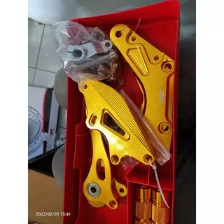 FU FOOTSTEP UNDERBON MOTOR SUZUKI SATRIA FU 150 FASBIKER CNC GOLD KOMPLIT